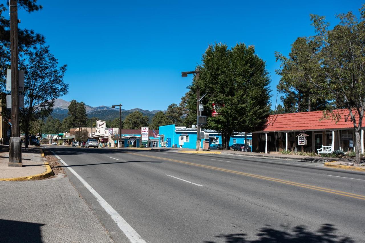Apache Village 7, Queen Bed, Midtown, Sleeps 2 Ruidoso Eksteriør billede